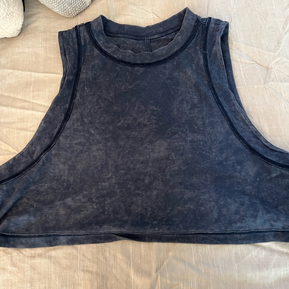 Lululemon Muscle Love Crop tank-navy
